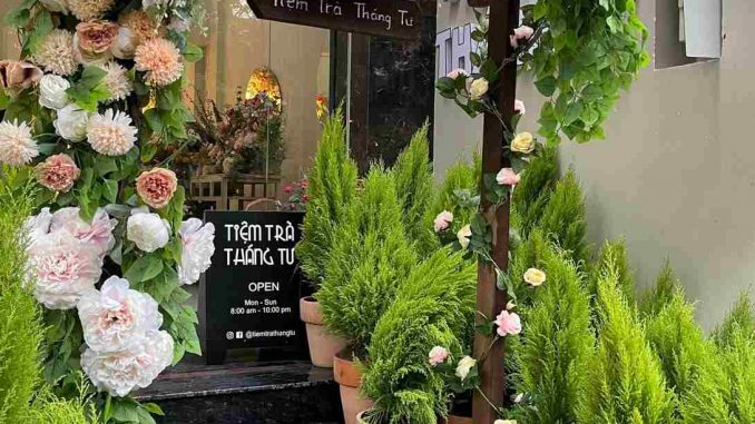 menu tiệm trà tháng tư