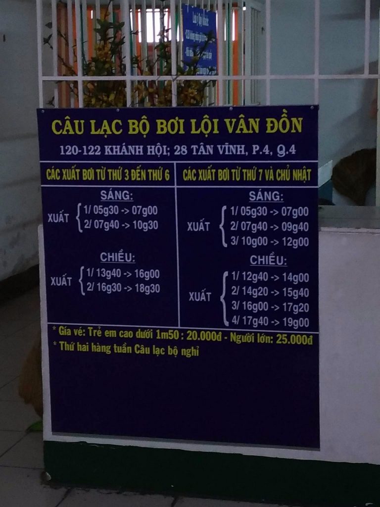 Giá vé hồ bơi vân đồn