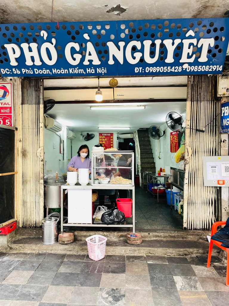 đỊA CHỈ PHỞ GÀ NGUYỆT