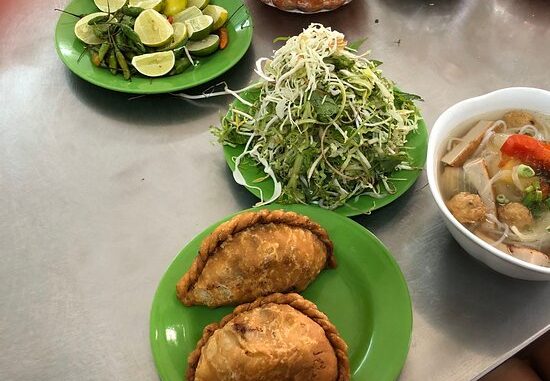 Bún cá Nguyên Loan Menu