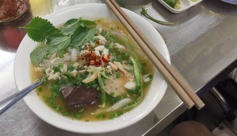 Bánh canh cua Lê Lai