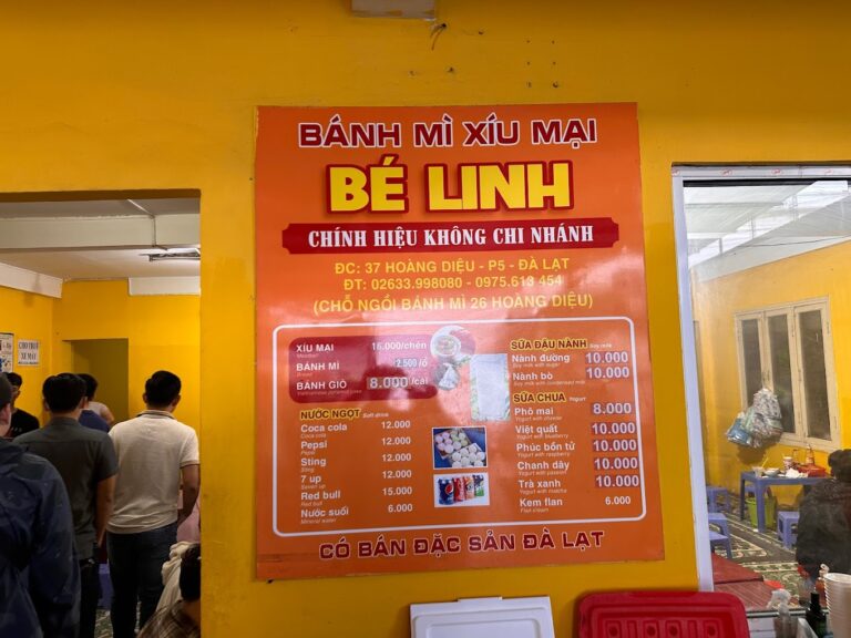 Bánh Mì Xíu Mại Bé Linh Menu, Thực đơn