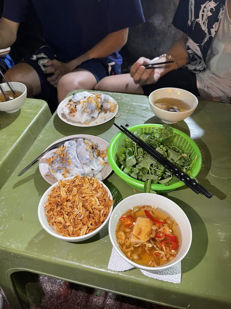 bánh cuốn bà xuân